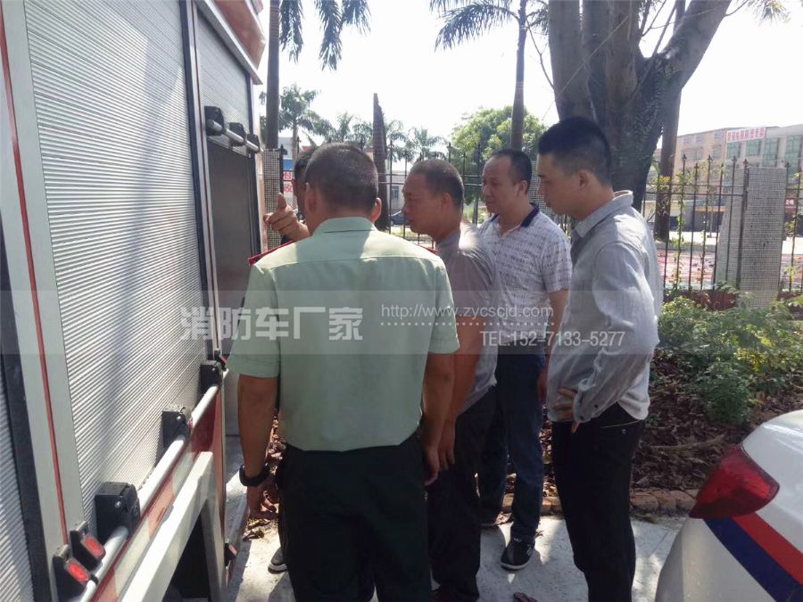 东风4吨水罐消防车 东风4吨水罐消防车