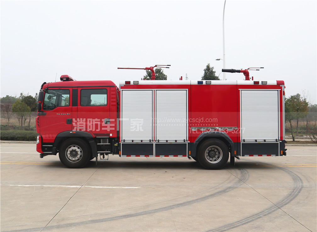 干粉泡沫联用消防车 干粉泡沫联用消防车